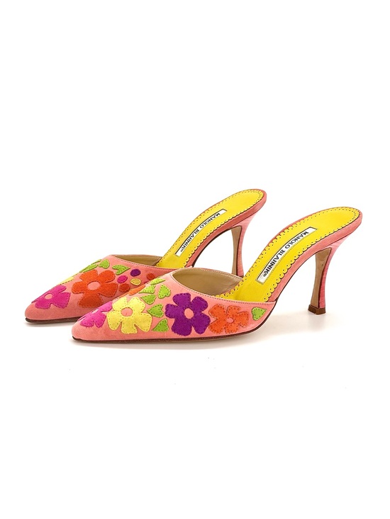 Manolo Blahnik Shoes - NIB Vintage Manolo Blahnik Floral Pastel Pointed Toe Heeled Mule Pumps 35.5